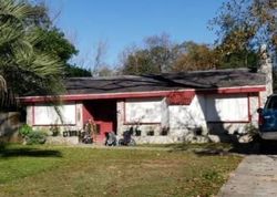 Pre-foreclosure Listing in GILCHRIST ST QUINCY, FL 32351