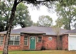 Pre-foreclosure in  CHANTERELLE CIR Milton, FL 32583