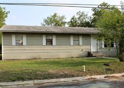 Pre-foreclosure Listing in RILEY ST SEGUIN, TX 78155
