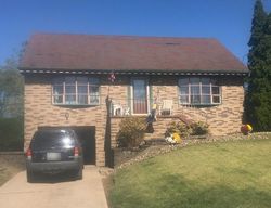 Pre-foreclosure Listing in DIANE DR WASHINGTON, PA 15301