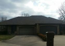 Pre-foreclosure in  E MARQUETTE CT Springfield, MO 65804