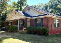 Pre-foreclosure Listing in JAMES ST KILGORE, TX 75662