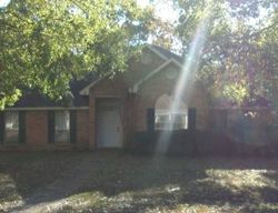 Pre-foreclosure in  WINDWARD DR Richland, MS 39218