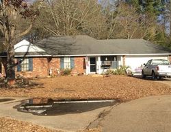 Pre-foreclosure Listing in DOGWOOD TRL BRANDON, MS 39047