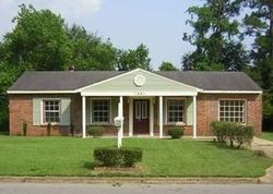 Pre-foreclosure in  DARWOOD DR Mobile, AL 36605