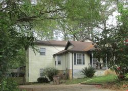 Pre-foreclosure in  WEST RD Mobile, AL 36693
