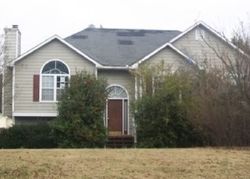 Pre-foreclosure in  WYNFIELD DR Auburn, GA 30011