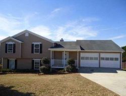 Pre-foreclosure in  HERITAGE LN Winder, GA 30680