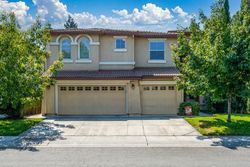 Pre-foreclosure in  MENARD CIR Sacramento, CA 95835