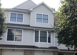 Pre-foreclosure in  GRAND RIDGE DR Ridgefield, NJ 07657