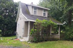 Pre-foreclosure Listing in MAIDEN LN MAYBROOK, NY 12543