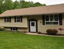 Pre-foreclosure Listing in PLUMB RD MIDDLETOWN, CT 06457