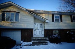 Pre-foreclosure in  TOWNSEND TER East Haven, CT 06512
