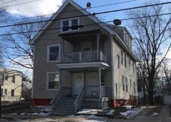 Pre-foreclosure Listing in BASSETT ST NEW HAVEN, CT 06511