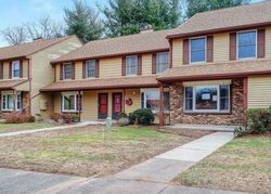 Pre-foreclosure in  MCINTOSH CIR Rocky Hill, CT 06067