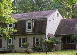 Pre-foreclosure Listing in OLD MILLER LN GUILFORD, CT 06437