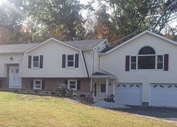 Pre-foreclosure Listing in LISBON HTS JEWETT CITY, CT 06351