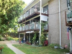 Pre-foreclosure Listing in NILES HILL RD UNIT C3 NEW LONDON, CT 06320