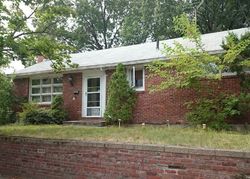 Pre-foreclosure Listing in BROOK FARM RD WEST ROXBURY, MA 02132