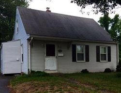  Winding Ln, East Hartford CT