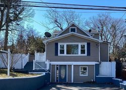 Pre-foreclosure in  SUNBURST DR Rocky Point, NY 11778