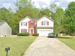 Pre-foreclosure in  DARROWBY DR Powder Springs, GA 30127