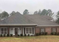 Pre-foreclosure in  TUDOR CIR Brandon, MS 39042