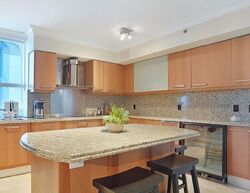  Collins Ave , Miami Beach FL