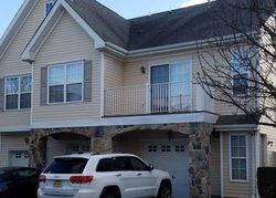 Pre-foreclosure in  MOUNTAINSIDE DR Pompton Lakes, NJ 07442
