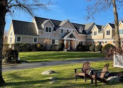 Pre-foreclosure in  SOUTH RD Wakefield, RI 02879