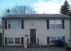 Pre-foreclosure in  KINFIELD ST Providence, RI 02909