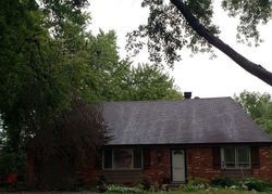 Pre-foreclosure in  N QUINCY AVE Kansas City, MO 64119