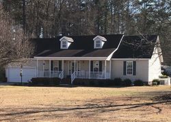 Pre-foreclosure in  HOLLY LN Kenly, NC 27542