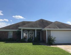Pre-foreclosure in  SHADOWRIDGE DR Brandon, MS 39047