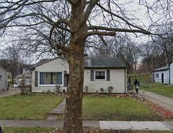 Pre-foreclosure in  BURCHFIELD AVE Lansing, MI 48910