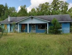 Pre-foreclosure Listing in MOORE ST LAKE CITY, SC 29560