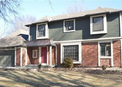 Pre-foreclosure Listing in E SUNVALE DR OLATHE, KS 66062