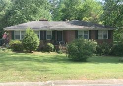 Pre-foreclosure in  KENSINGTON RD Macon, GA 31211