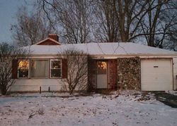 Pre-foreclosure in  HILLTOP DR South Bend, IN 46614