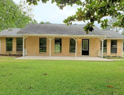 Wolf Ridge Rd, Moss Point MS