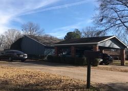 Pre-foreclosure Listing in WITCHTREE RD GREENVILLE, MS 38701