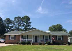 Pre-foreclosure Listing in THOMAS AVE NEW BERN, NC 28562
