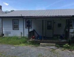 Pre-foreclosure in  PRICES CHURCH RD Waynesboro, PA 17268