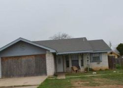 Pre-foreclosure in  N 15TH ST Carrizo Springs, TX 78834