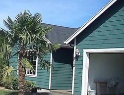 Pre-foreclosure in  JEFFERSON ST Silverton, OR 97381