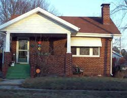 Pre-foreclosure Listing in N GILBERT ST DANVILLE, IL 61832