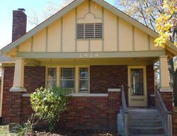 Pre-foreclosure in  OAK ST Danville, IL 61832