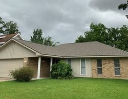 Pre-foreclosure in  SUMMERWOOD DR Sulphur, LA 70663