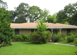 Pre-foreclosure in  12TH ST Lake Charles, LA 70601