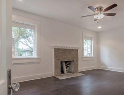 Pre-foreclosure in  E HENRY AVE Tampa, FL 33604